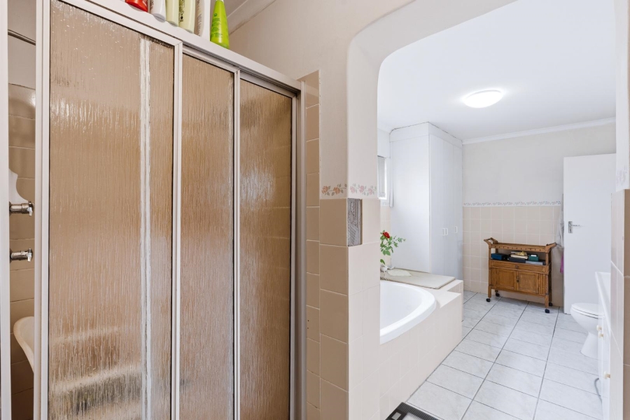 3 Bedroom Property for Sale in Tijgerhof Western Cape